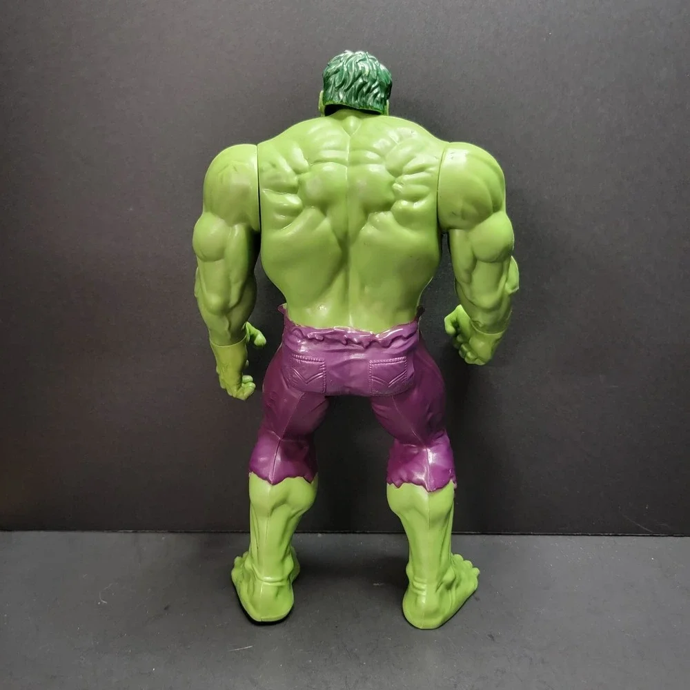 Hasbro Titan Hero Marvel AVENGERS The Incredible HULK 12 Inch Action Figure 2013